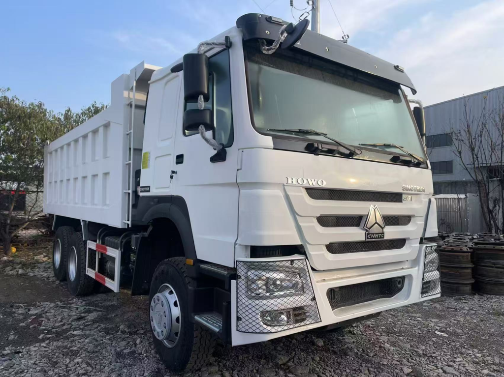 HOWO 6×4 普通自卸车