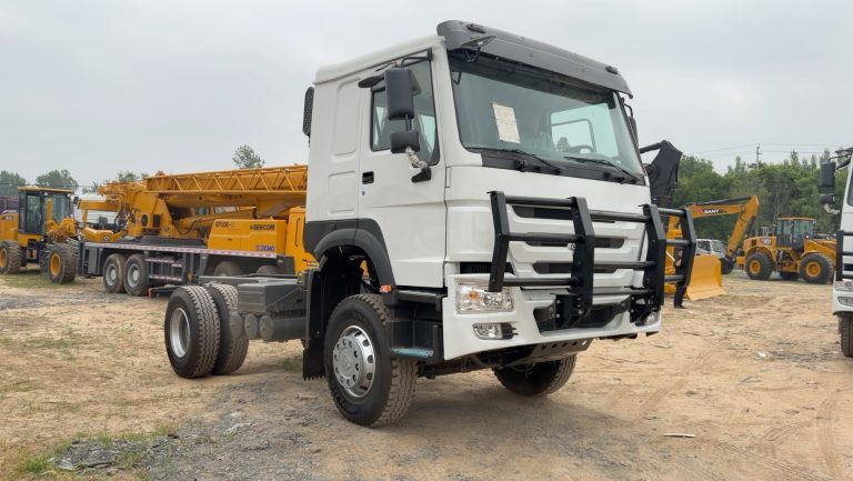 HOWO 4×2 普通牵引车