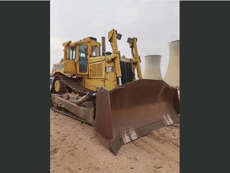 Caterpillar D8R