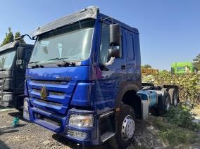 HOWO 6×4 牵引车
