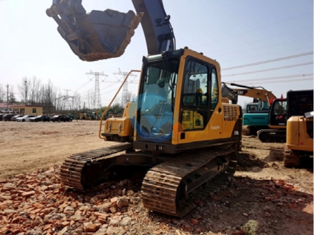 Volvo EC140B